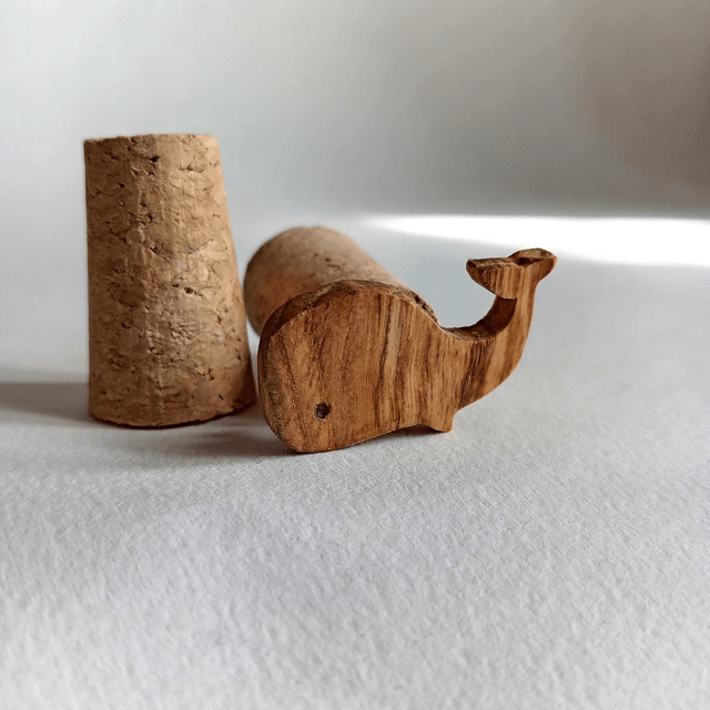 Broche baleine
