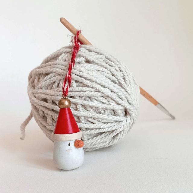 Bonhomme bonnet rouge