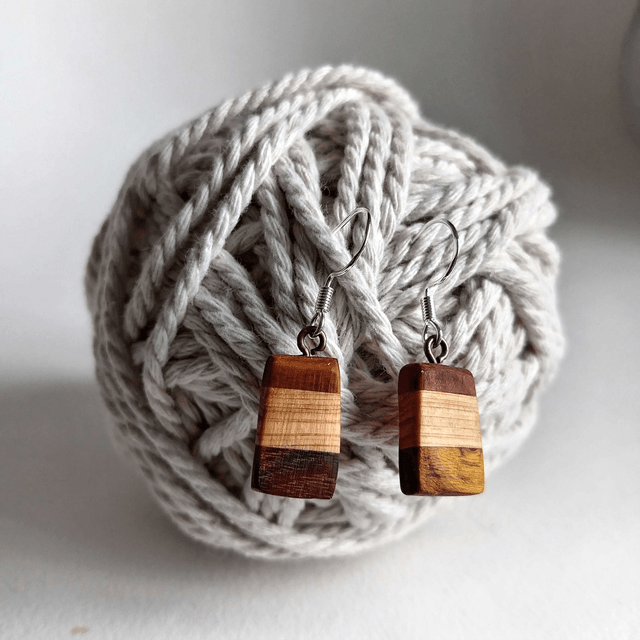 Boucles d'oreilles multicolores