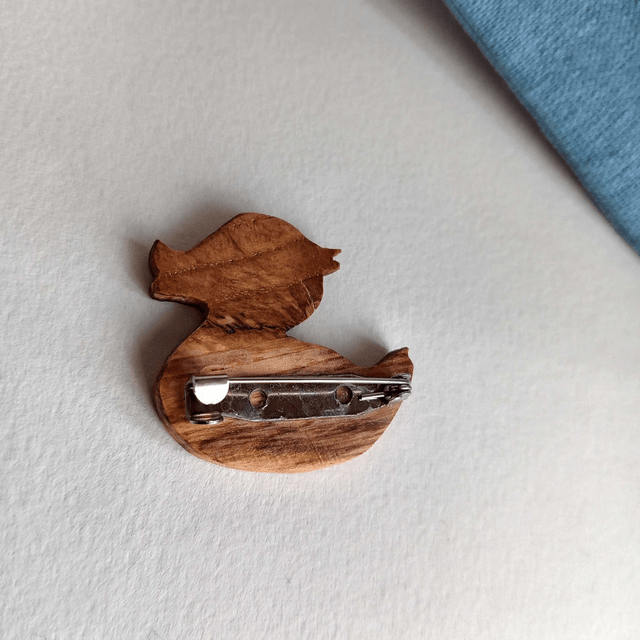 Broche canard