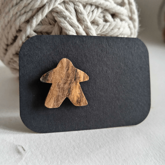 Pin's meeple en olivier